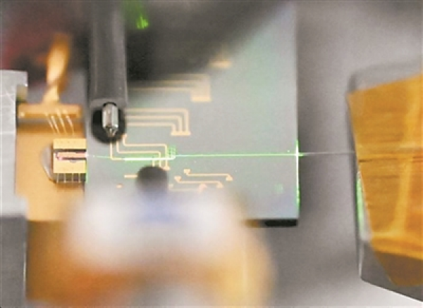 A high performance ultrafast laser the size of a fingertip